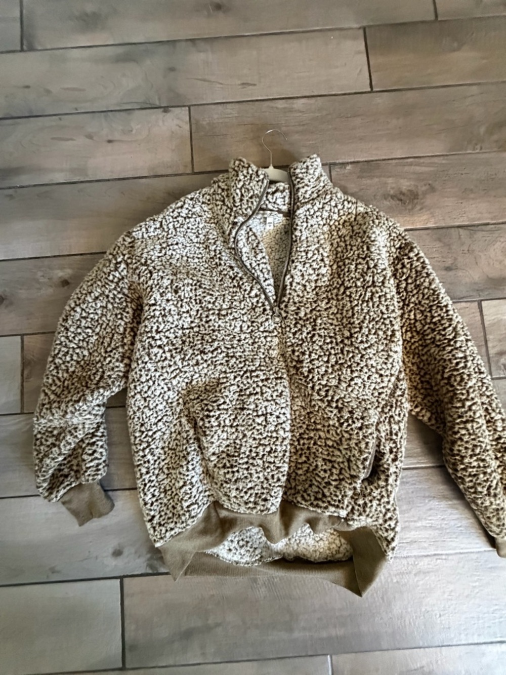 Express Women's Teddy Zip Jacket - Beige Brown
